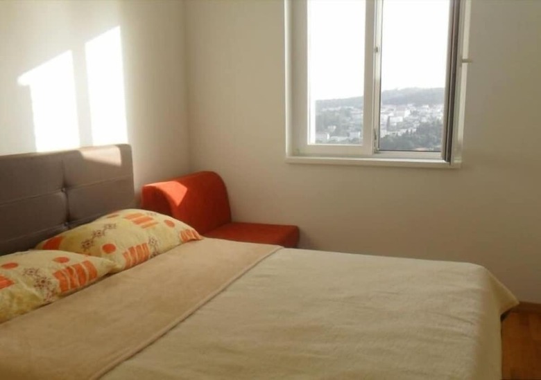 Apartment Amila With Beautiful Sea View