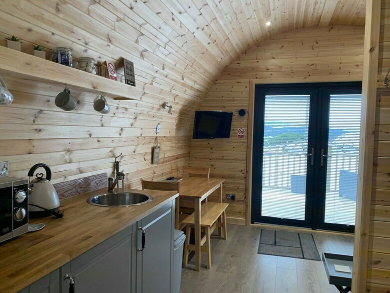 Cabana Daviot Luxury Pods