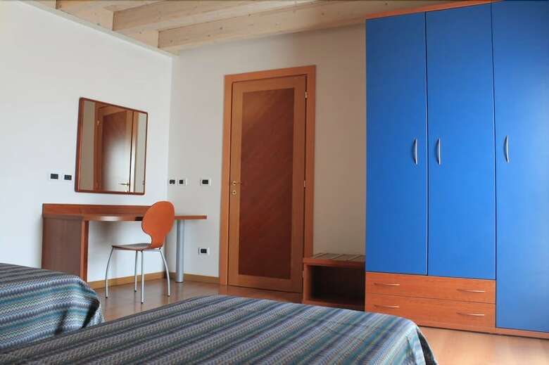 Venezia Divian Apartments