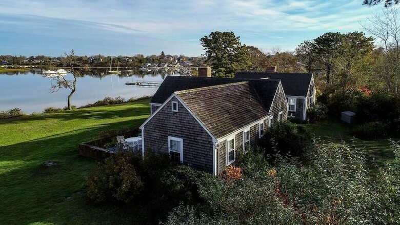 197 Bridge Street - Three Bedroom House
