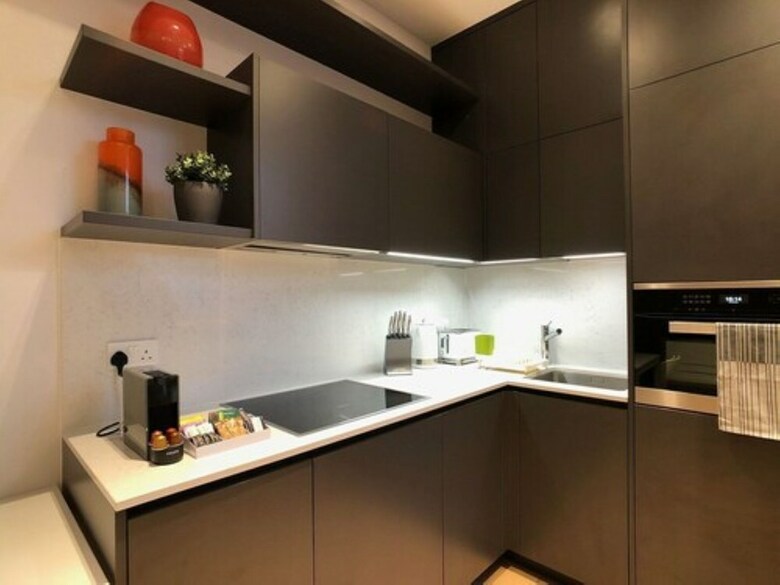 Mirabilis Apartments - Bayham Place