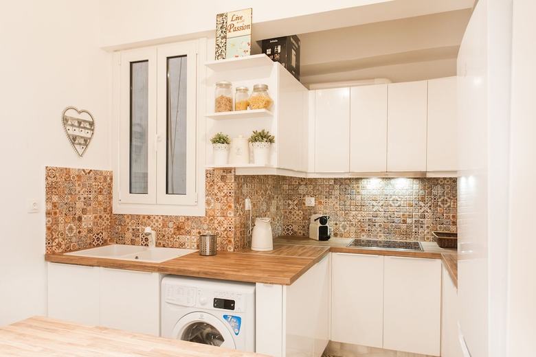 Apartamentos Explore Athens With 2 Bedroom Condo