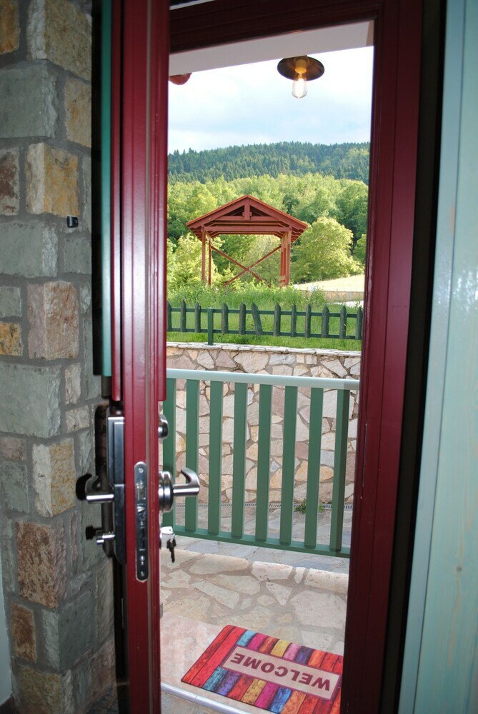 Hotel Oreiades Suites
