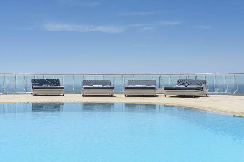 Villa  Jackie By The Pearls Collection