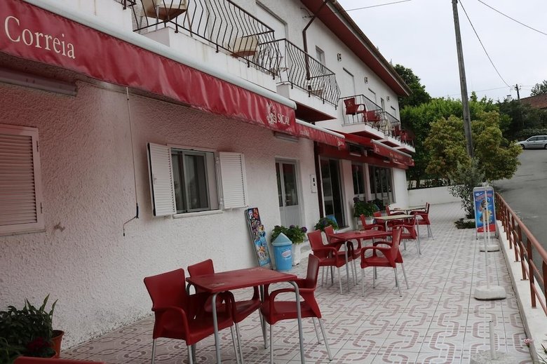 Hotel Alojamento Correia
