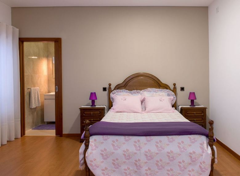 Hotel Alojamento Correia