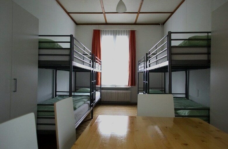 Hostal Hotel Sch�nbrunnen