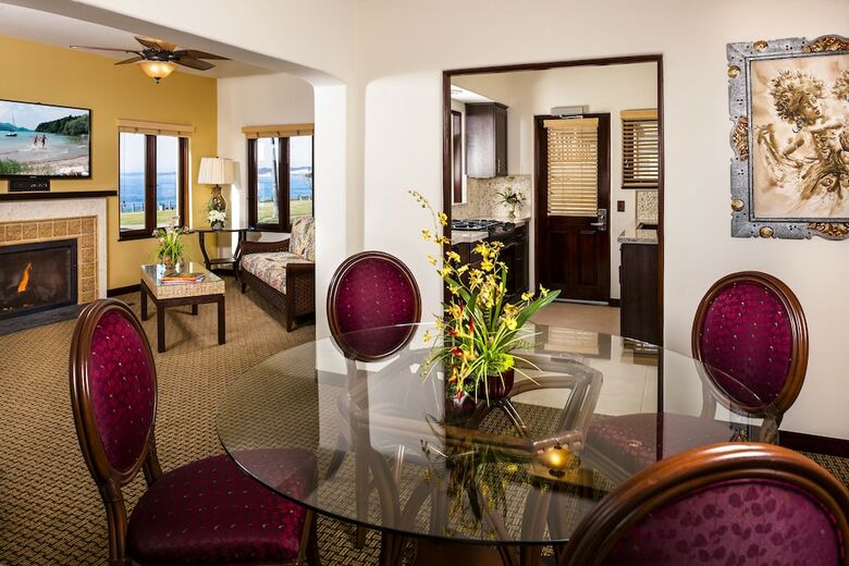 Hotel Pantai Inn