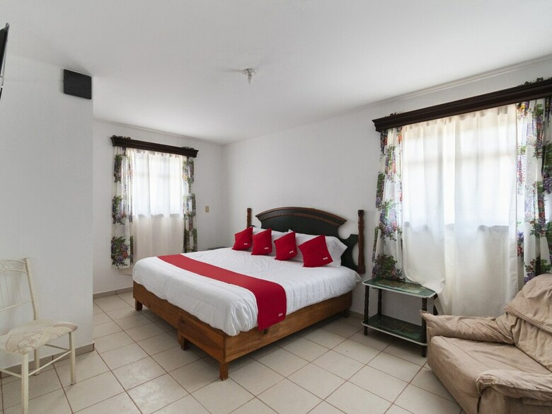 Hotel Meson Del Abuelo