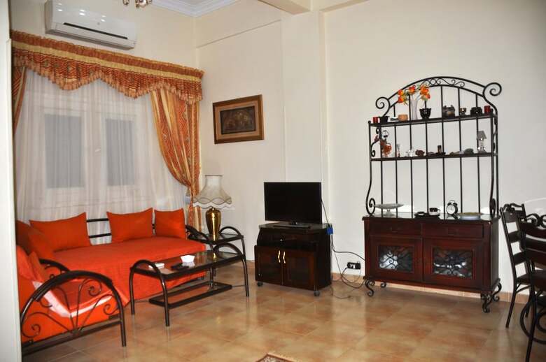 Apartamentos Karnak Flats