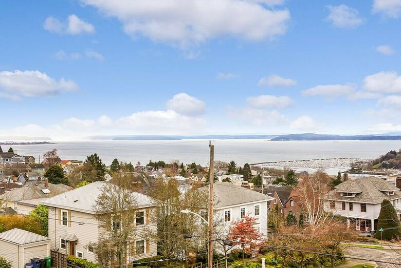Apartamentos Corner Unit With Panoramic Views