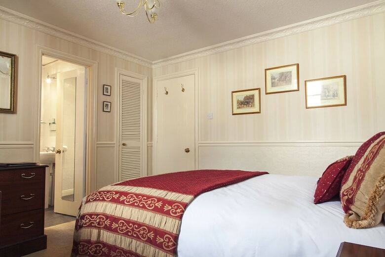 Lincoln House Hotel