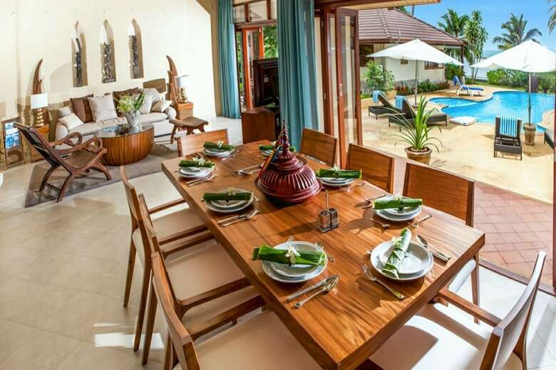 5 Bedroom Sea Breeze Villa