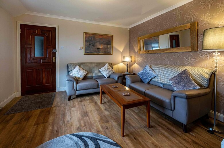 East Rogerton Lodge