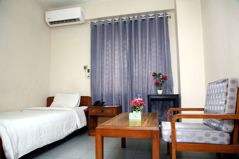 Hotel Royal Palace Pvt Ltd