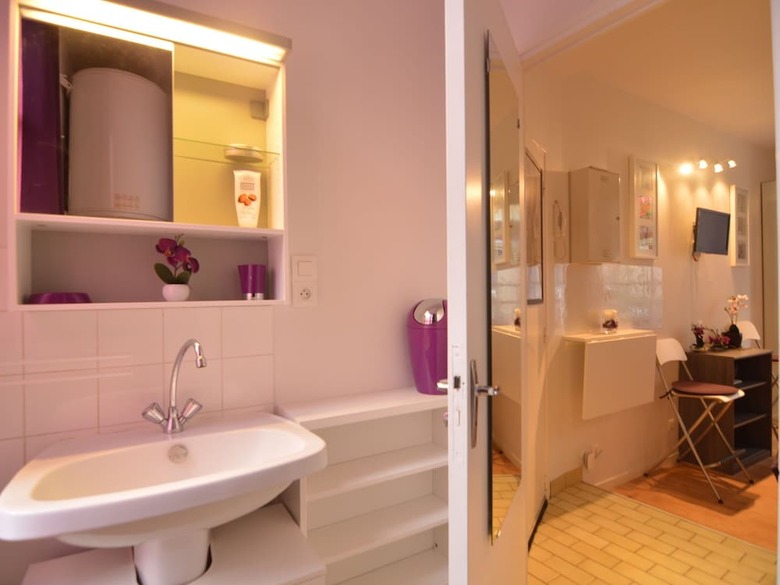 Cosy Studio Apartment In Honfleur Near Harbour