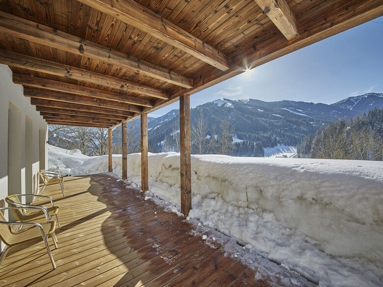 Romantic Chalet In Saalbach-hinterglemm With Sauna