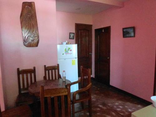 Hostal Hospedaje Nathaly