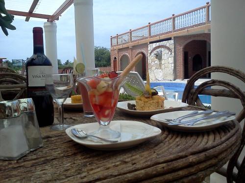 Suite Hotel Romanos