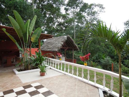 Albergue Hostal Tena �aui