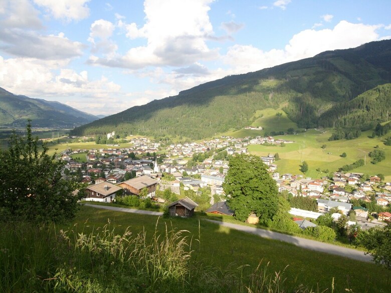 Modern Mansion In Kaprun Near Ski Area