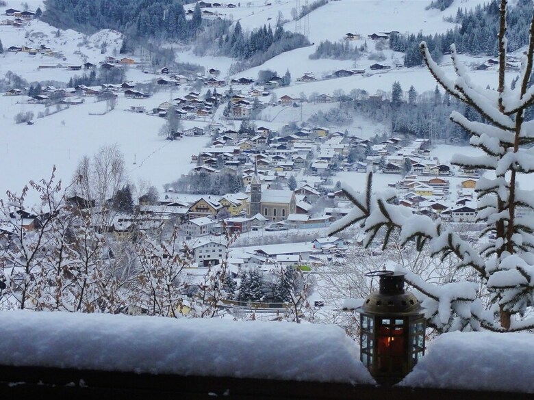 Comfortable Holiday Home Near Ski Area In Niedernsill
