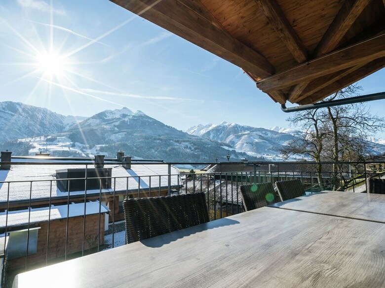 Apartment In Piesendorf Near The Lake