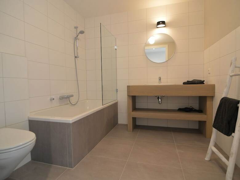 Luxurious, Charming Accommodation With Sauna And Recreation Room