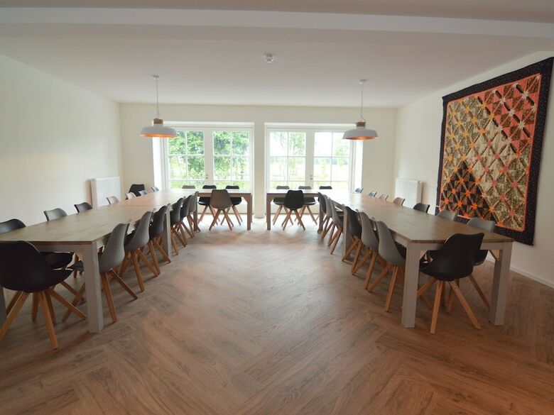 Luxurious, Charming Accommodation With Sauna And Recreation Room