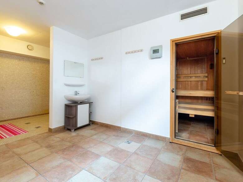 Superb Apartment In Piesendorf With Balcony