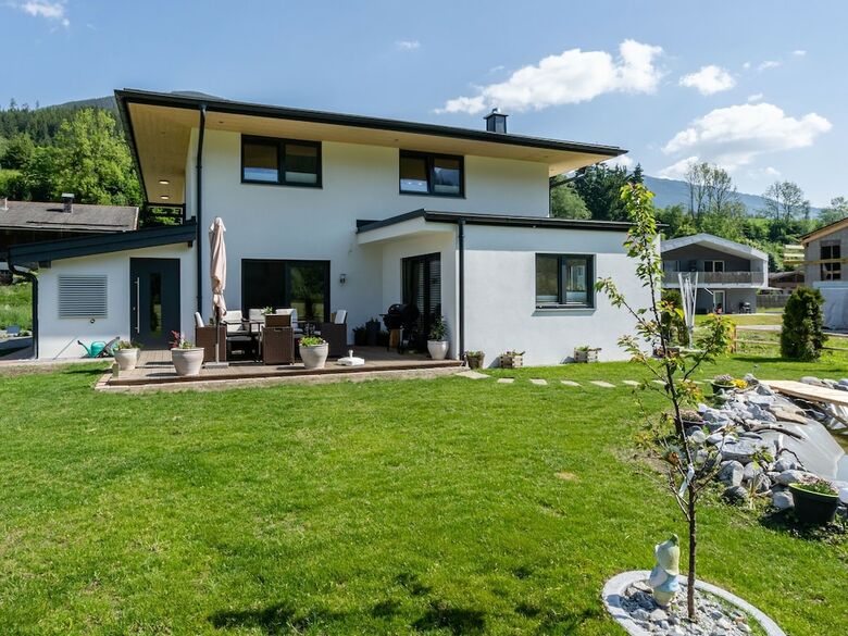 Elite Apartment In Neukirchen With A Balcony