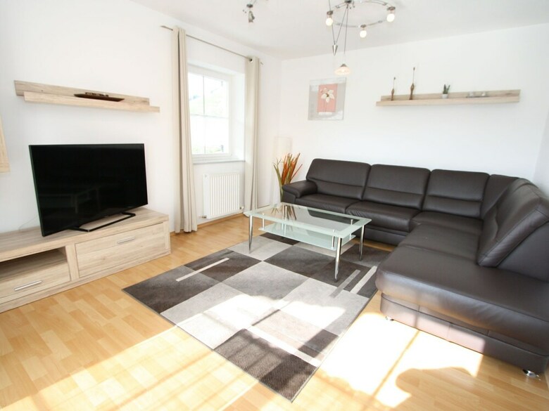 Apartamentos Luxurious Mansion In Goldegg Near Skiing Area