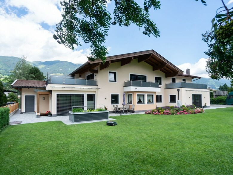 Luxurious Holiday Home In Mittersill With Terrace