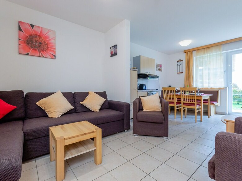 Charming Apartment In Piesendorf With Sauna