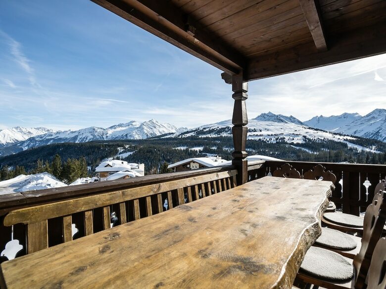 Gorgeous Chalet With Sauna In K�nigsleiten