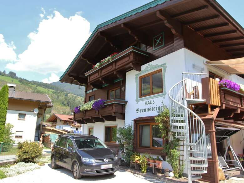 Modern Apartment In K�nigsleiten Near Swimming Pool