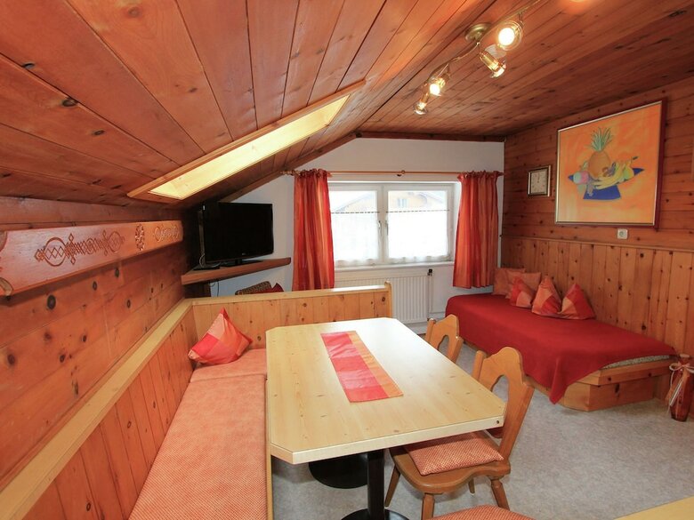 Cozy Apartment In Tyrol With Balcony