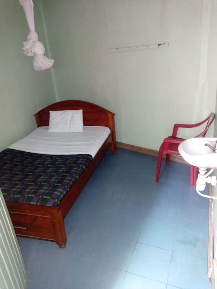 Hotel Jupiter House