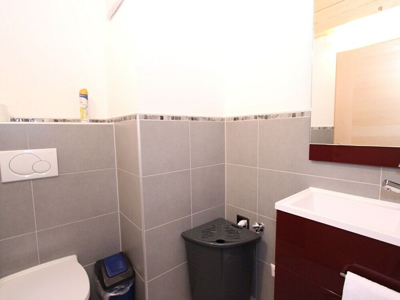 Modern Apartment In Itter Near Forest