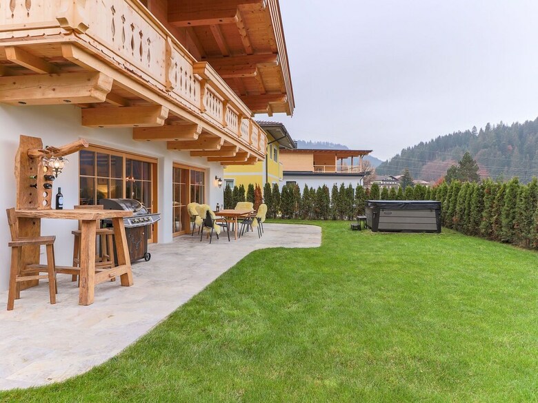 Luxurious Villa In Tyrol Near The Lake