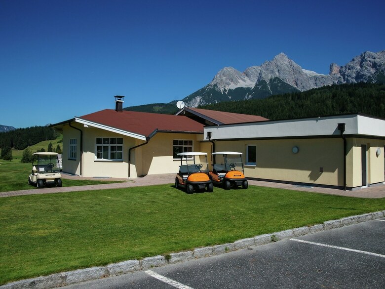 Luxurious Villa In Maria Alm With Garden