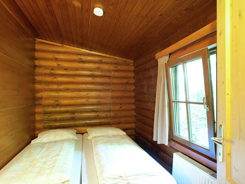 Spacious Chalet Near Ski Slopes In Worgl