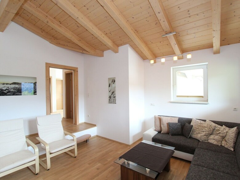 Modern Chalet In Neukirchen Am Gro�venediger With Terrace