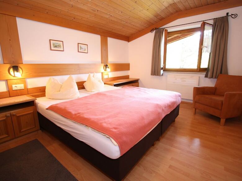 Beautiful Apartment Near Ski Area In Hinterglemm