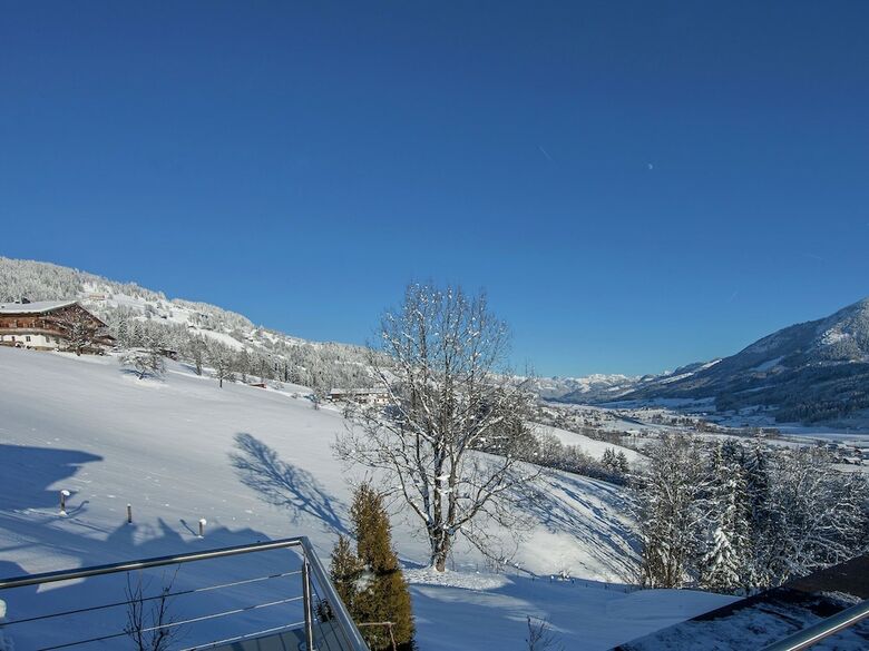 Gorgeous Apartment With Sauna In Brixen Im Thale