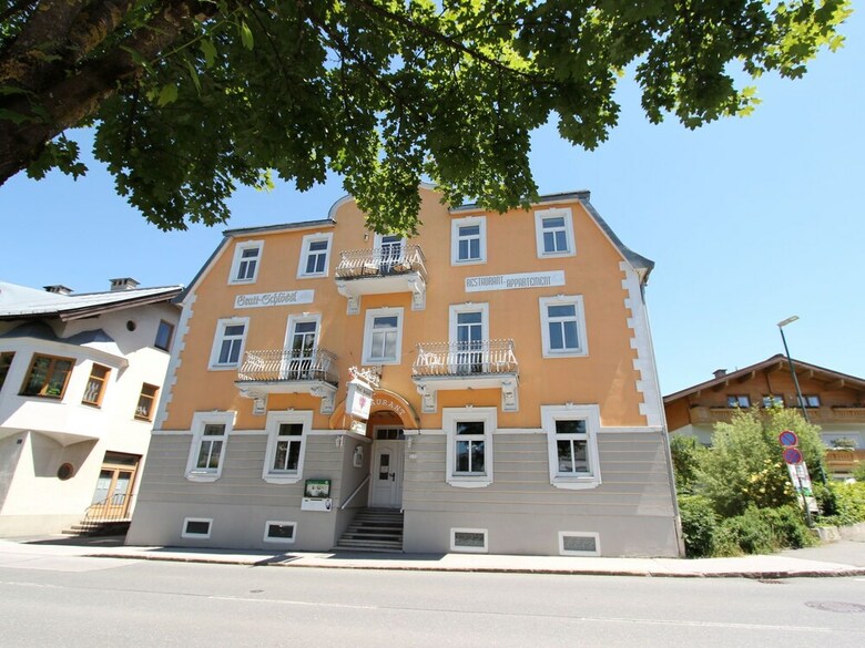 Modern Apartment With Garden In Tyrol