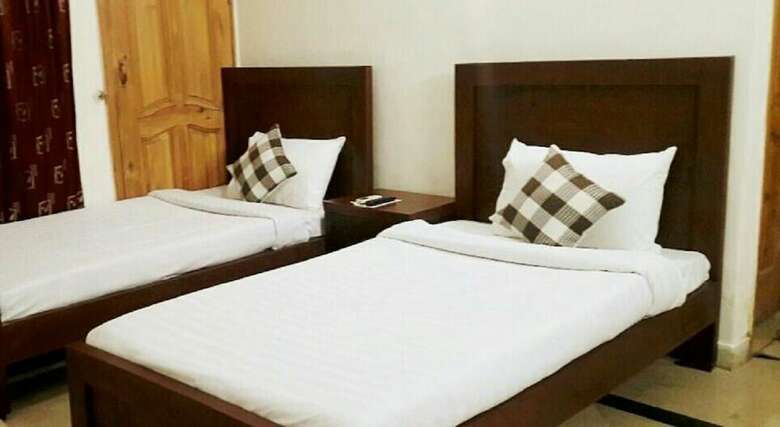 Hotel Royal Cottage Guest House