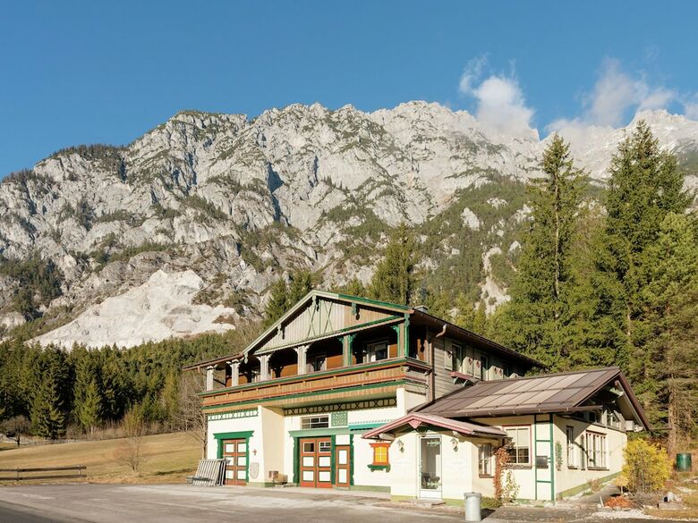 Quaint Holiday In Gr�bming Near Skiing Area
