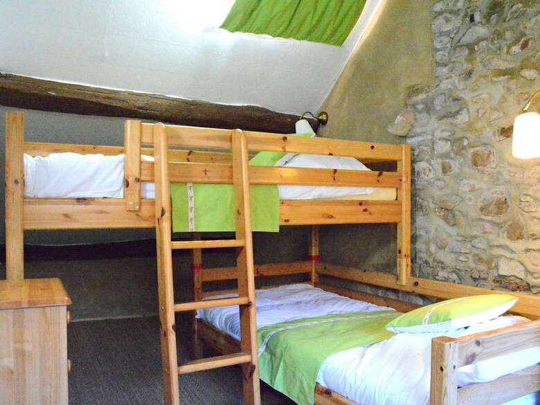 Spacious Holiday Home In Viroinval Near Forest