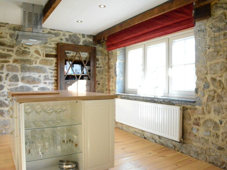 Spacious Holiday Home In Viroinval Near Forest
